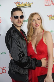 avn_2017_red_carpet_167